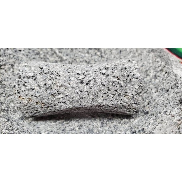 authetic mexican stone mortar with pestle molcajete for salsa - Picture 2 of 2